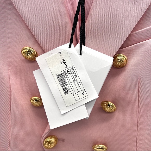 BALMAIN
6 BUTTON COTTON-PIQUE - Picture 4 of 7